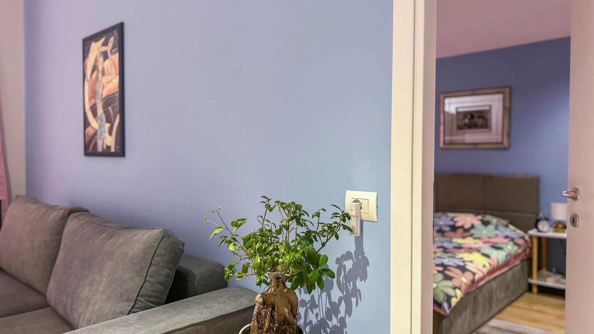 Apartment With Terrace 1319 Durrës